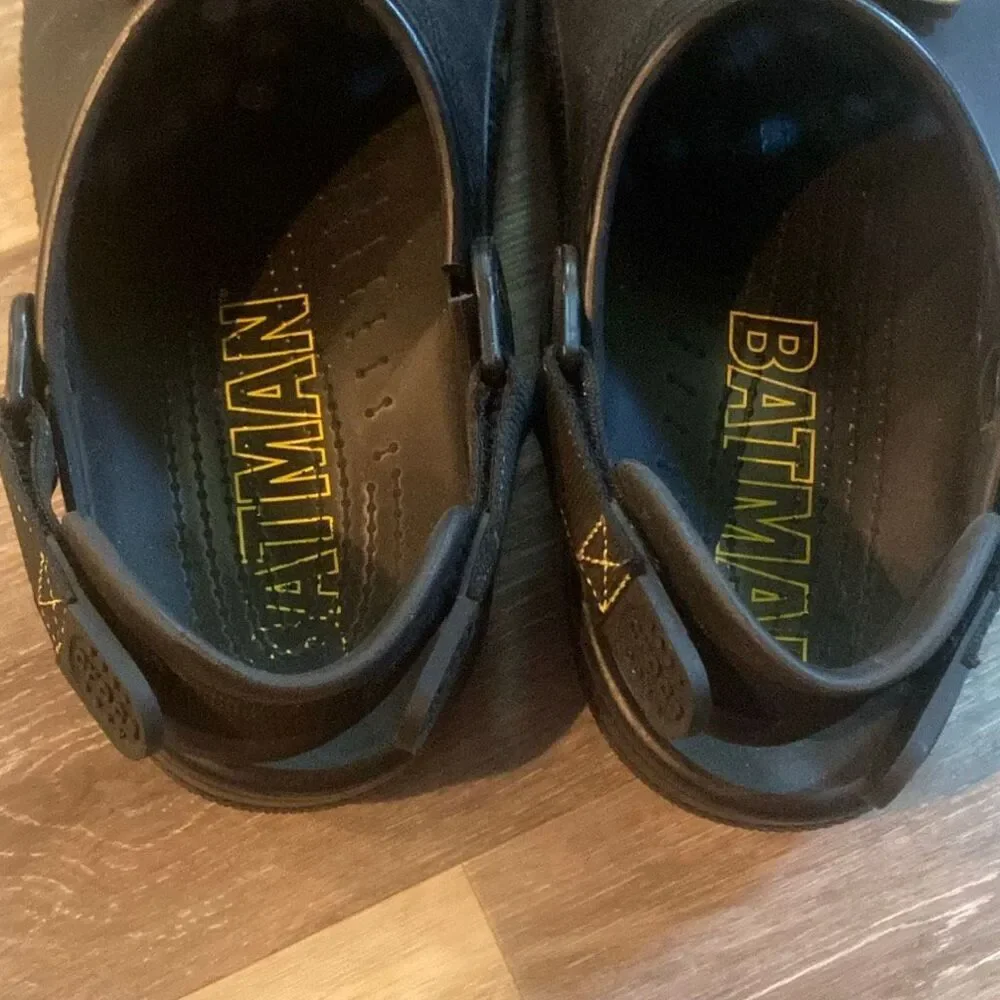 Crocs Batman Adjustable Strap Clog Color Black Men's Size 5 Women's Size 11